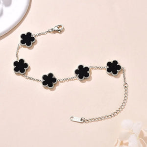 Lucky Clover Women's Hand Bracelets